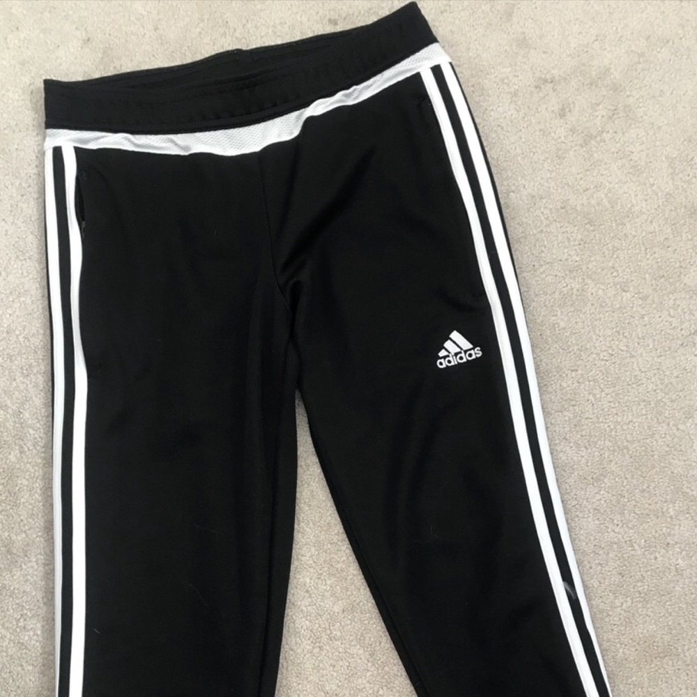 Adidas sweatpants